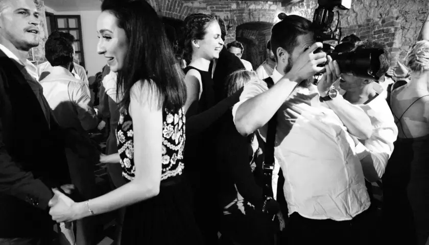 Jak szukać fotografa na ślub, aby uniknąć najczęstszych błędów