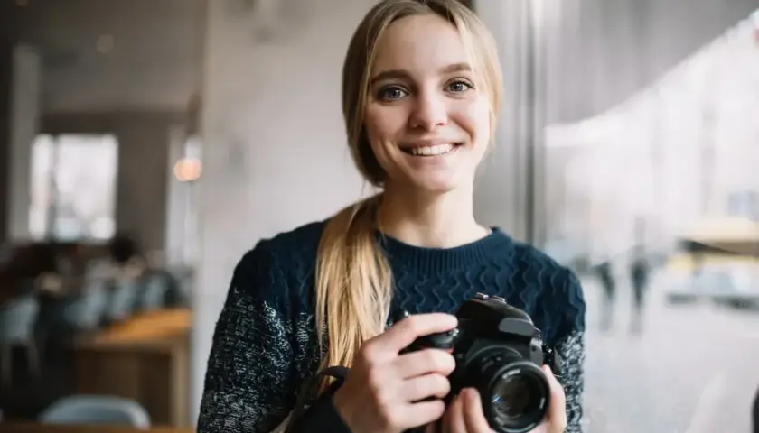 Ile zarabia fotograf weselny? Poznaj prawdziwe zarobki w Polsce
