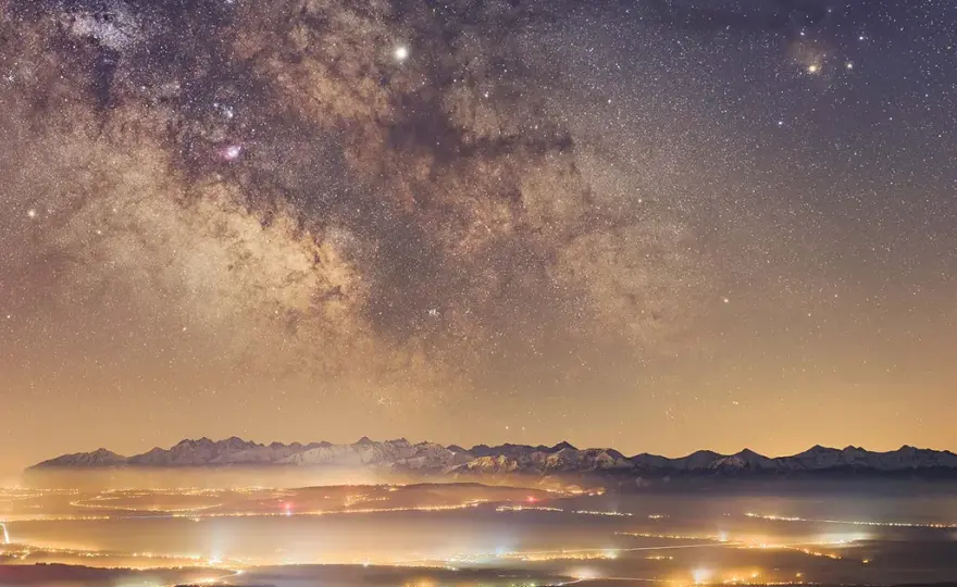 Jaki obiektyw do astrofotografii: wybierz idealny sprzęt do zdjęć gwiazd