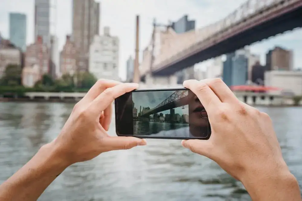 Zdjęcie Jak wywołać zdjęcia z telefonu u fotografa bez zbędnych trudności